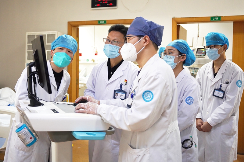 0215 icu1.jpg
