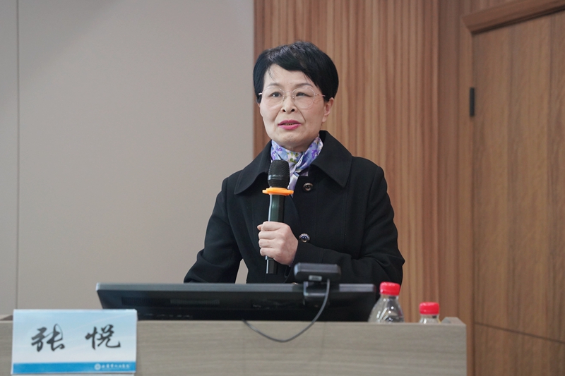 张悦.jpg